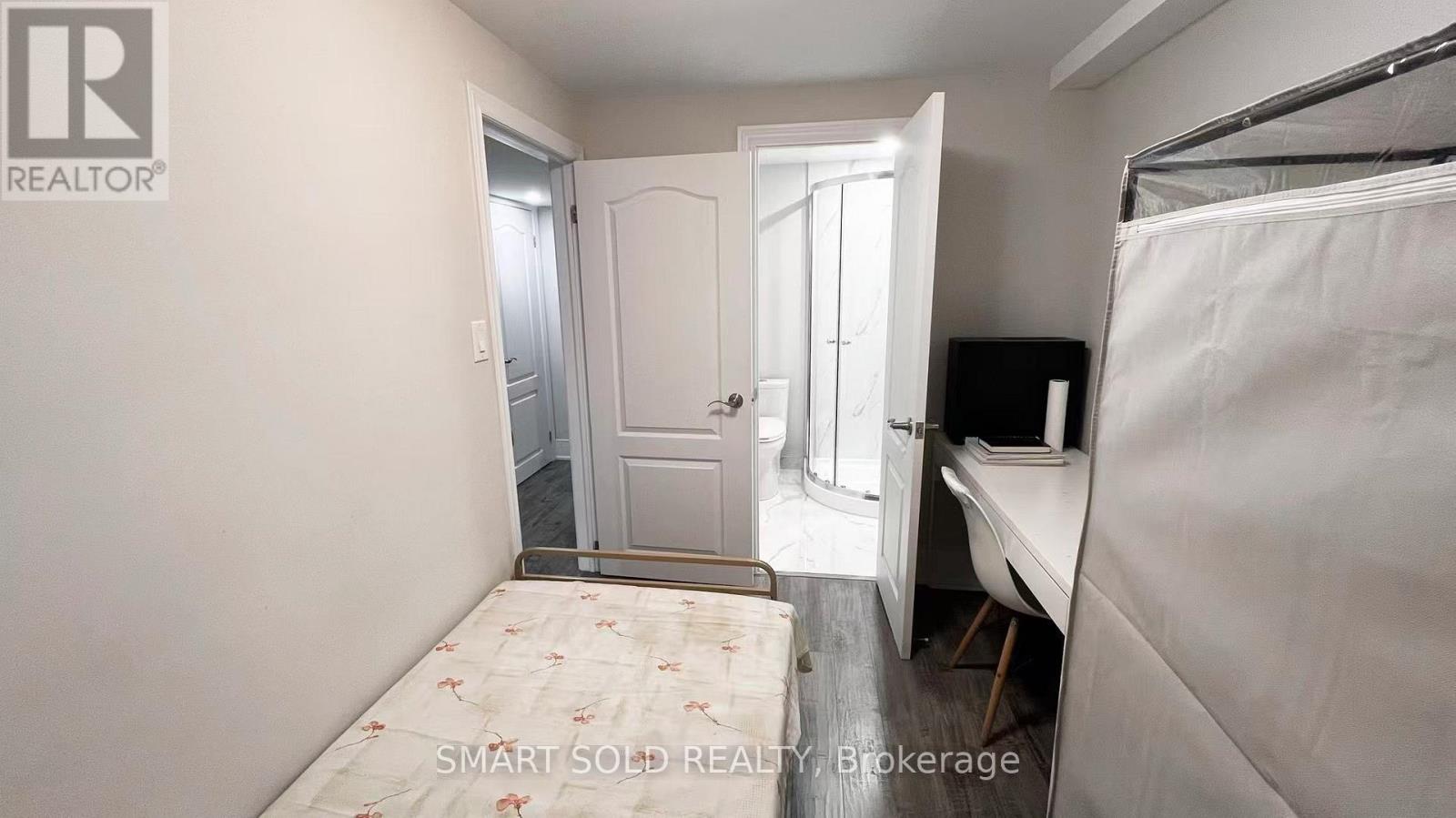 Detached at BSMT - 1040 OSSINGTON AVENUE, Toronto