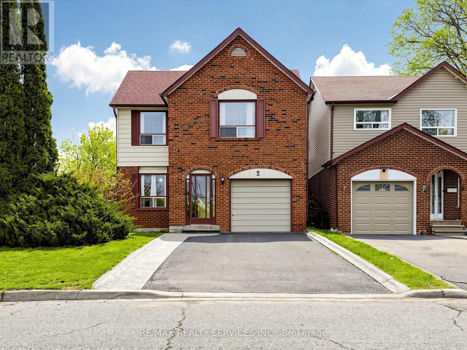 Detached at 2 BRYANT COURT, Brampton (Brampton West)