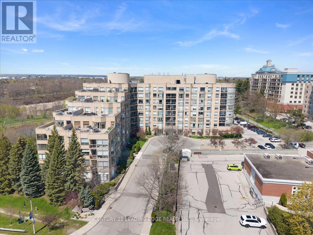 Apartment at 719 - 2511 LAKESHORE ROAD W, Oakville