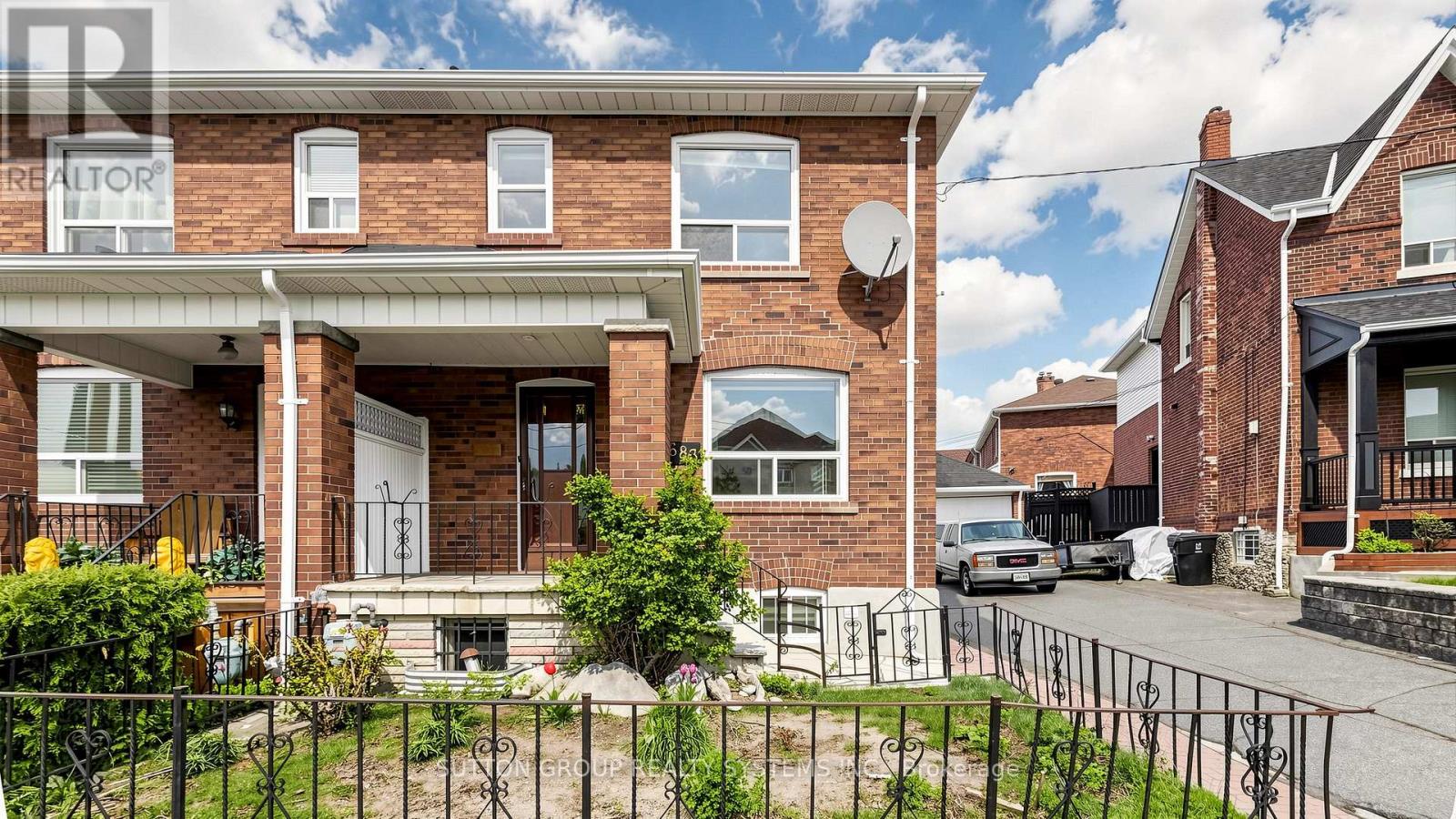 Semi-Detached/Link at 683 OLD WESTON ROAD, Toronto (Weston-Pellam Park)