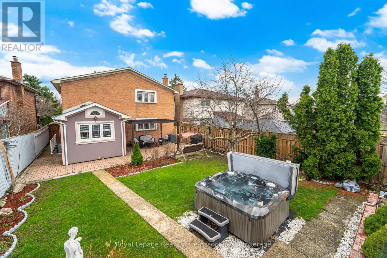 Detached at 1311 UNDERWOOD DRIVE, Mississauga