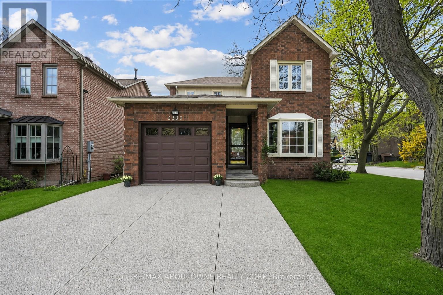 Detached at 2330 MARINE DRIVE, Oakville (BR Bronte)