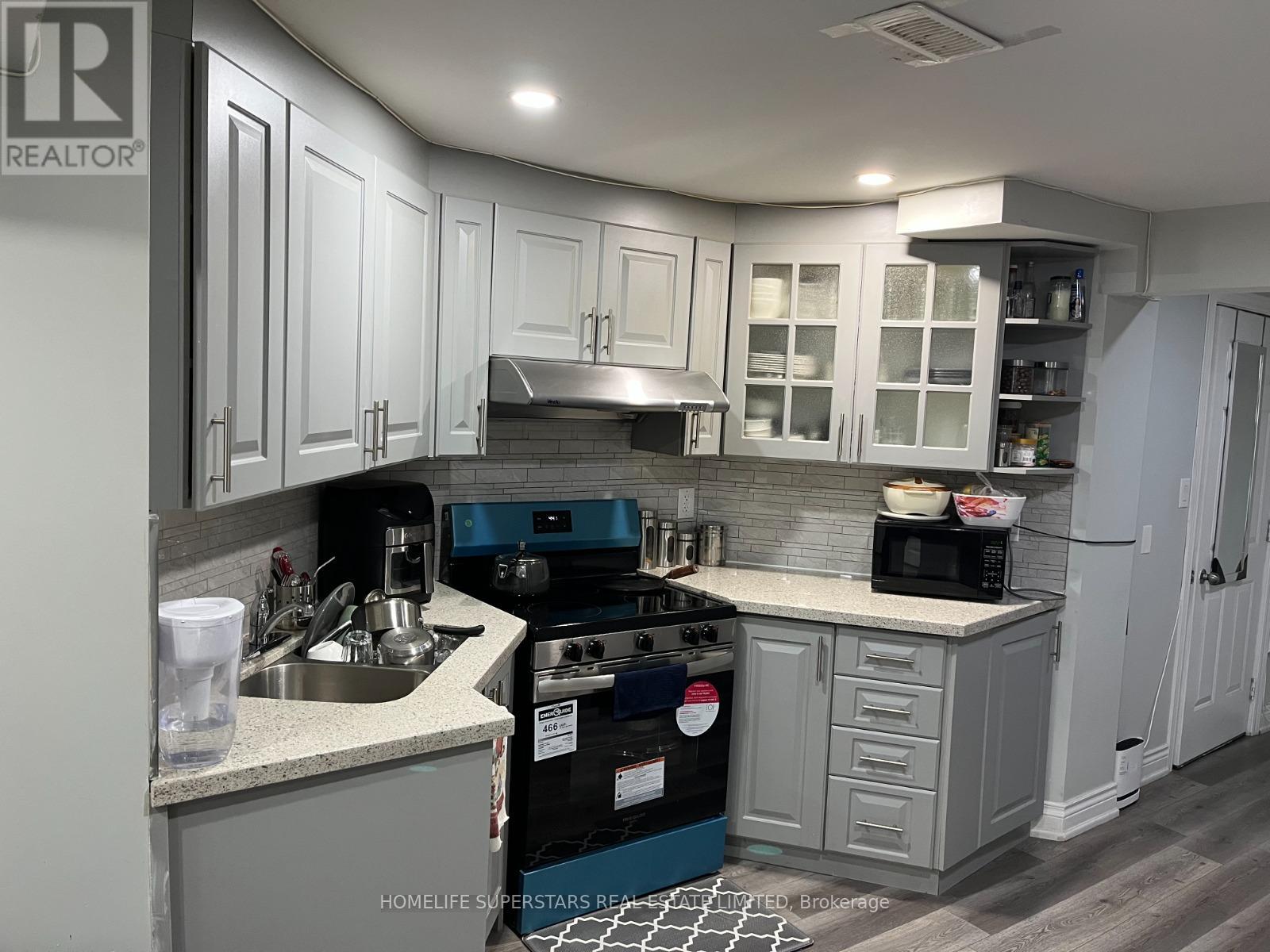 Townhouse at 35 WARDENWOOD DRIVE, Brampton (Sandringham-Wellington North)