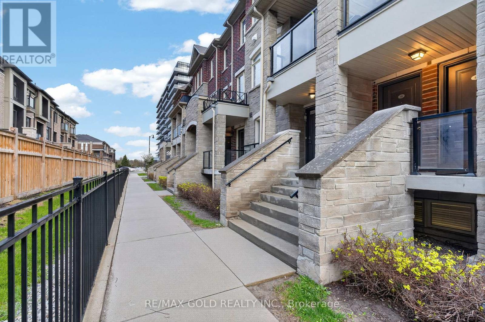 Townhouse at 48 - 200 VETERANS DRIVE, Brampton (Northwest Brampton)