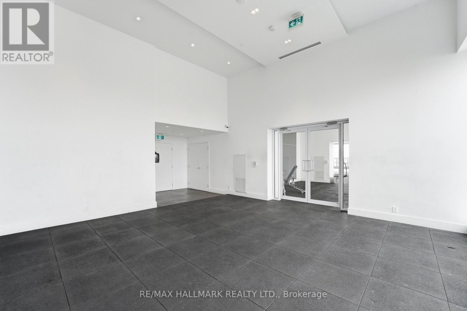Apartment at 604 - 297 OAK WALK DRIVE, Oakville