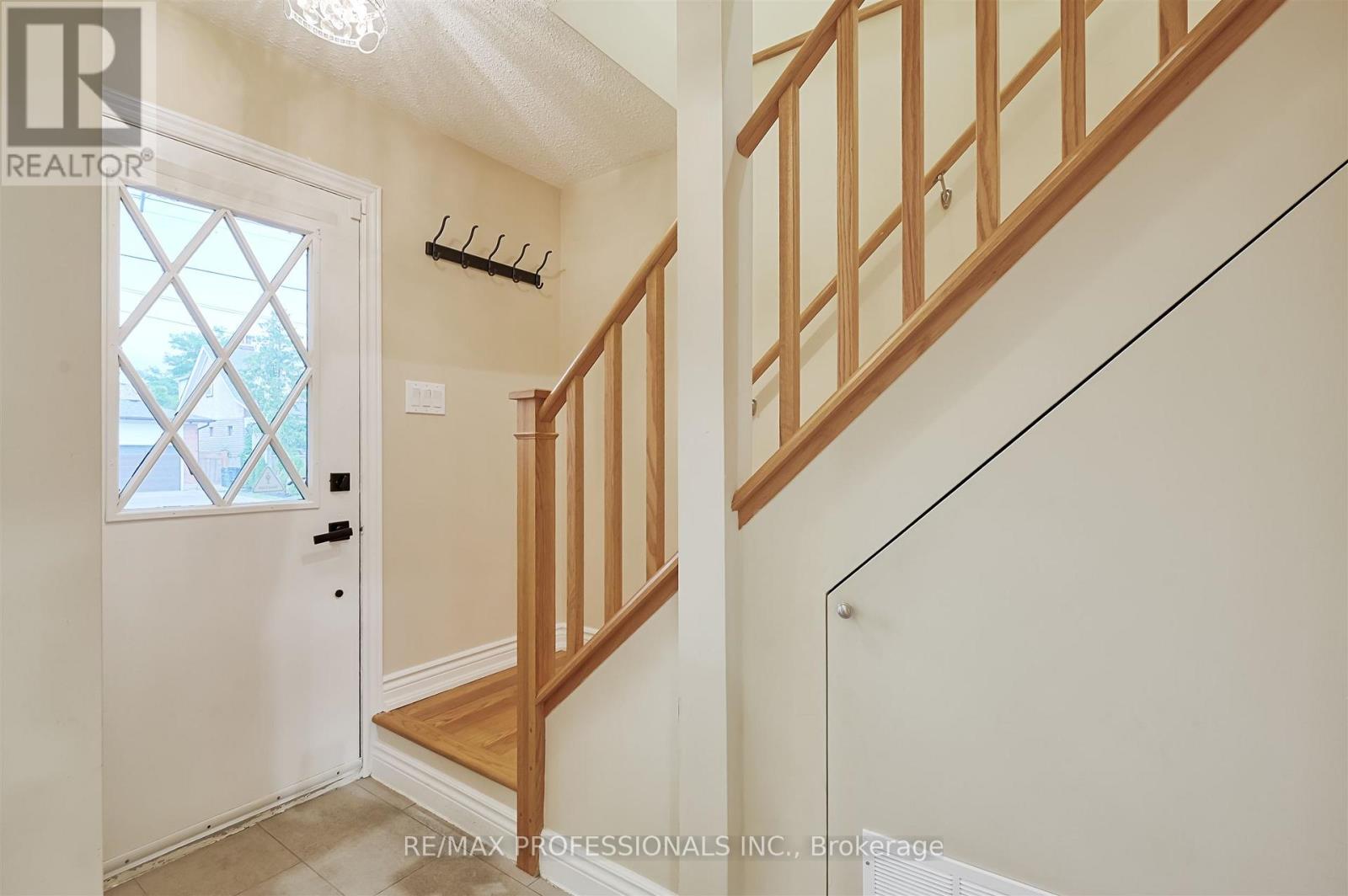 Detached at 53 TILDEN CRESCENT, Toronto