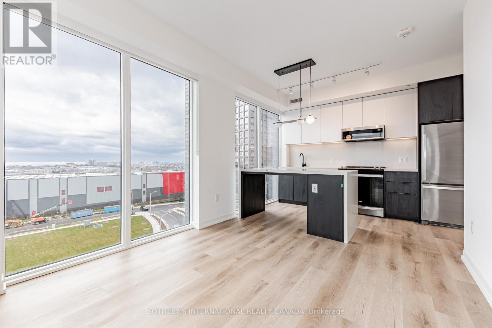 Apartment at 608 - 5 YORK GARDEN WAY, Toronto (Yorkdale-Glen Park)