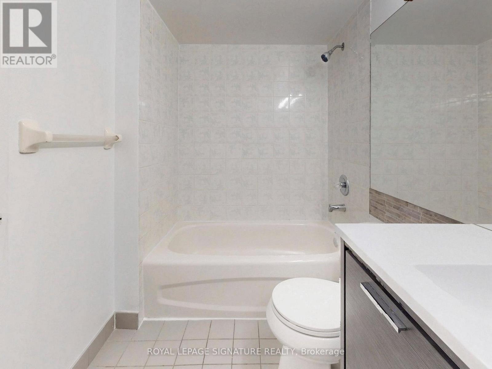 Apartment at 303 - 6 HUMBERLINE DRIVE, Toronto