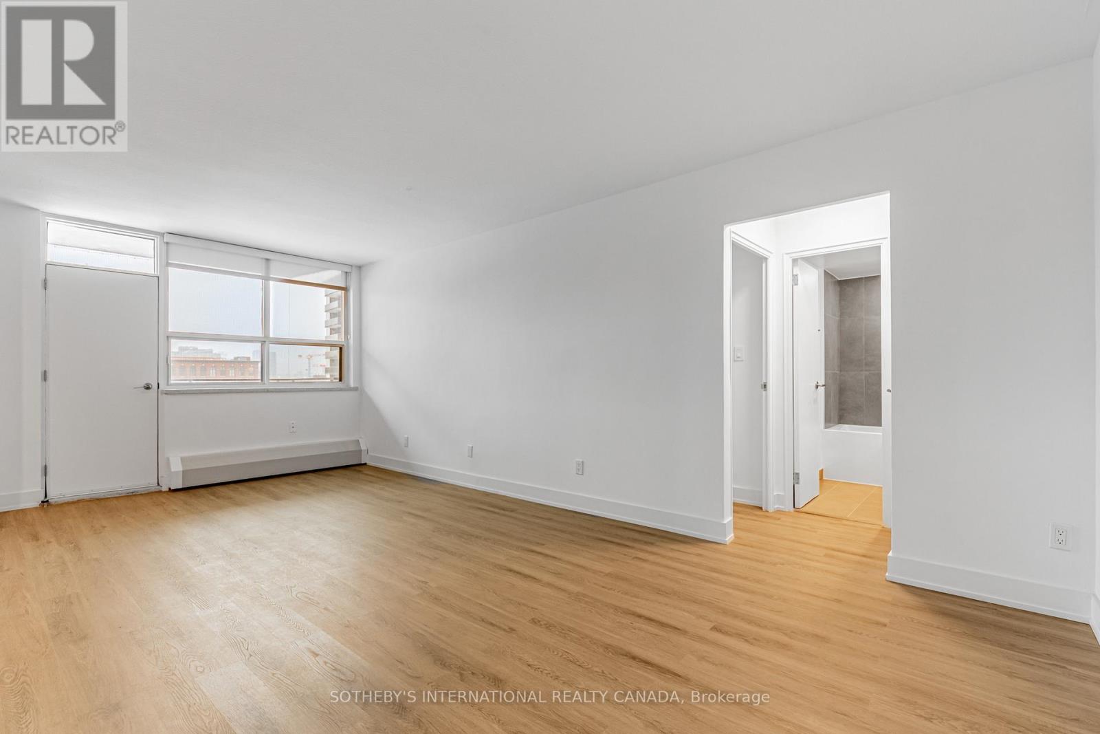 Apartment at N0215 - 135 TYNDALL AVENUE, Toronto