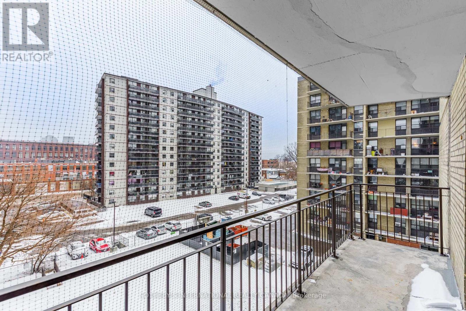 Apartment at N0520 - 135 TYNDALL AVENUE, Toronto
