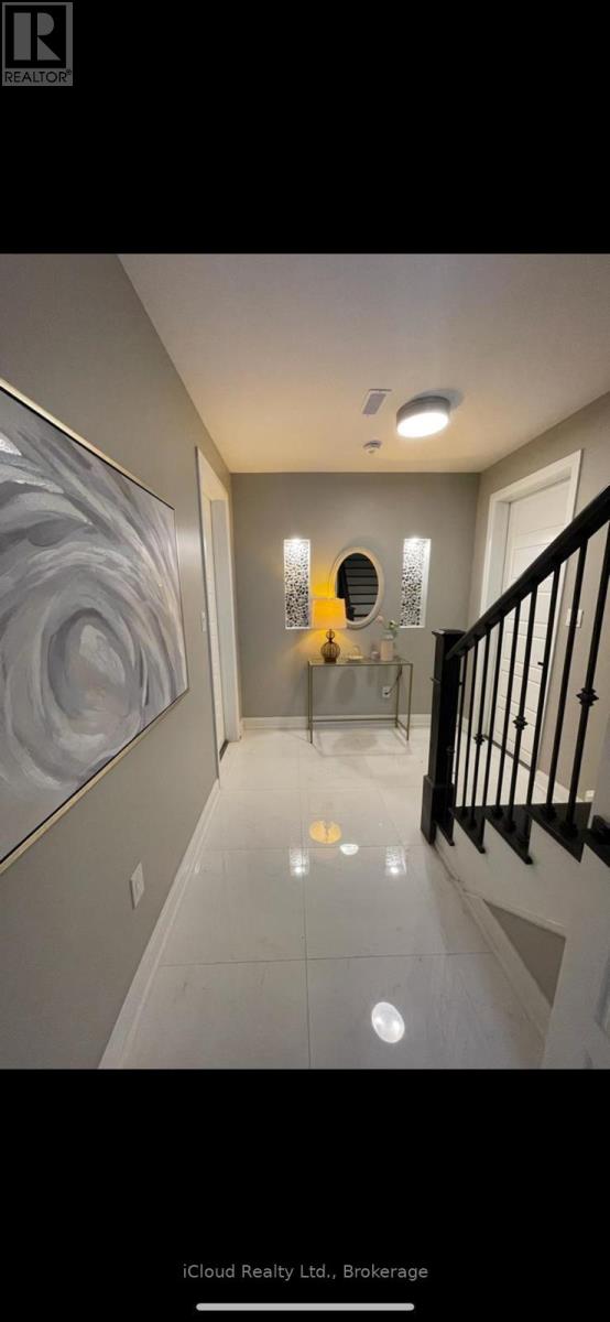 Detached at 1438 EVEREST CRESCENT, Oakville