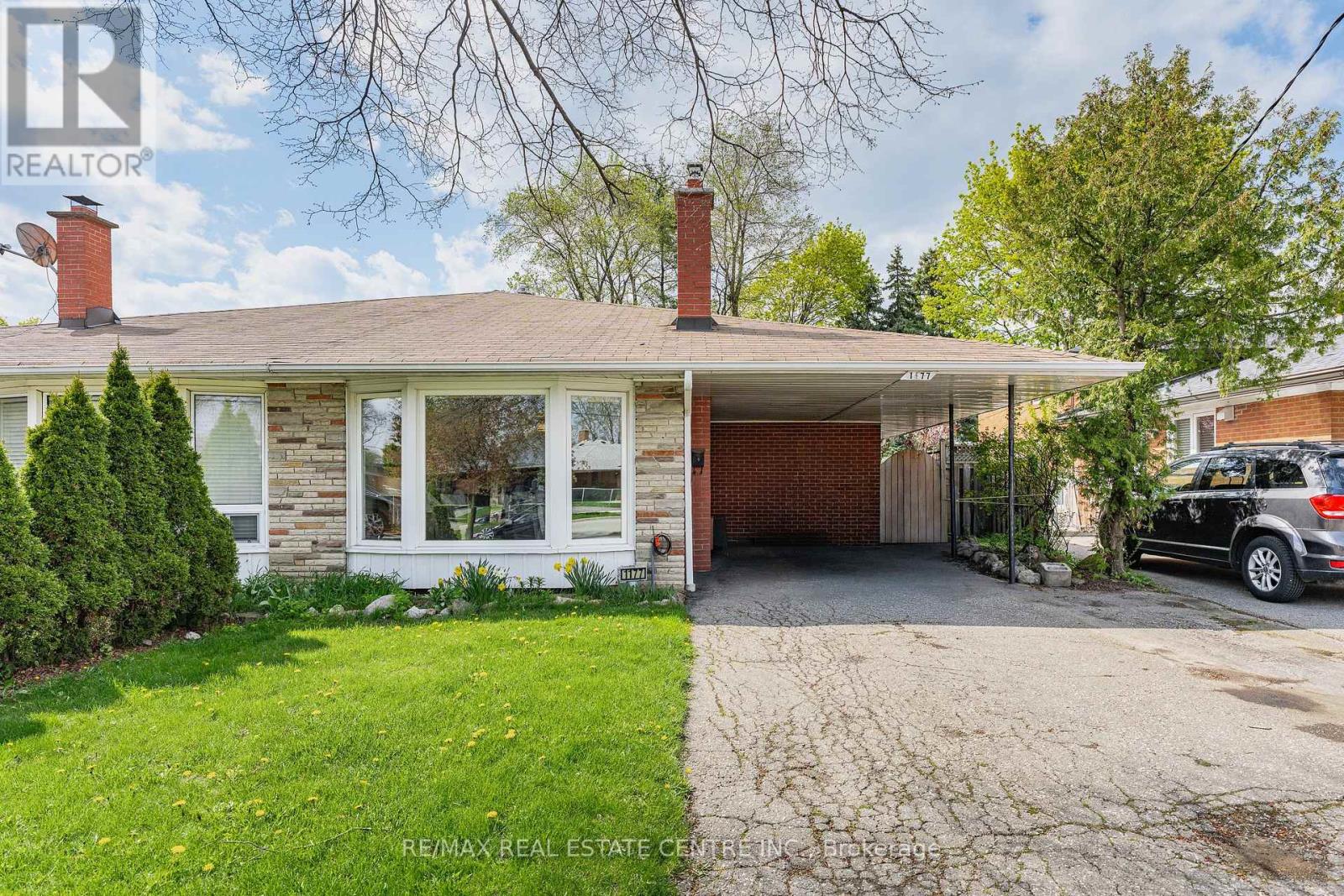 Semi-Detached/Link at 1177 WESTERDAM ROAD, Mississauga (Applewood)