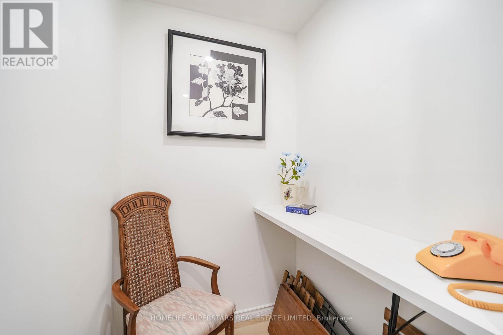 Apartment at 110 - 5 SAN ROMANO WAY, Toronto