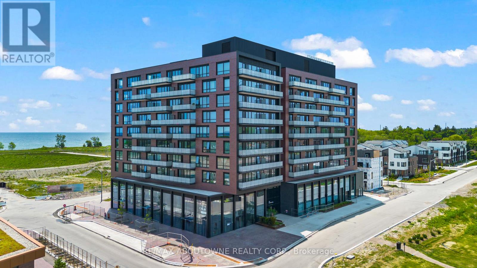 Apartment at 806 - 251 MASONRY WAY, Mississauga (Port Credit)