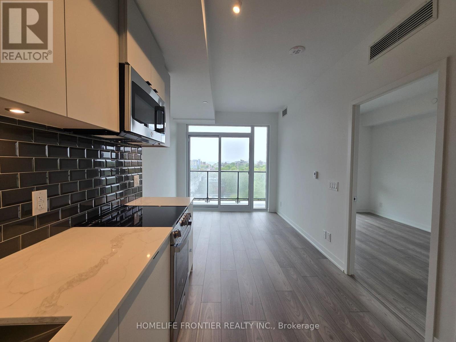 Apartment at 822 - 1182 KING STREET W, Toronto (South Parkdale)