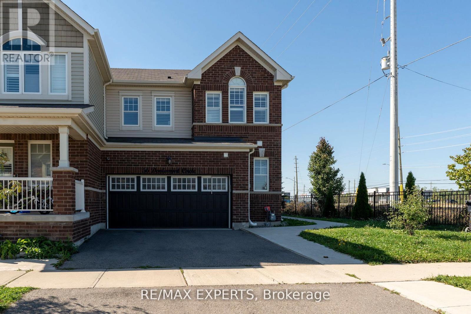 Townhouse at 56 DONLAMONT CIRCLE, Brampton