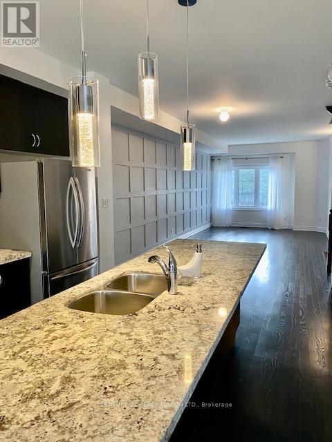 Townhouse at 47 DRYDEN WAY, Toronto (Willowridge-Martingrove-Richview)