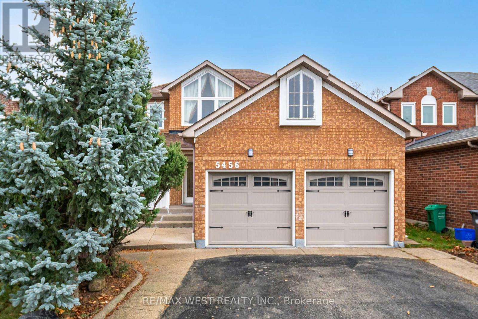 Detached at MAIN - 5456 WHITEHORN AVENUE, Mississauga (East Credit)