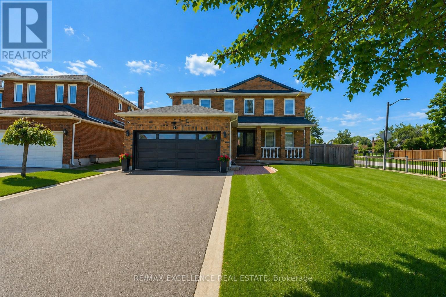 Detached at 2 PEBBLE BEACH COURT, Brampton (Northgate)