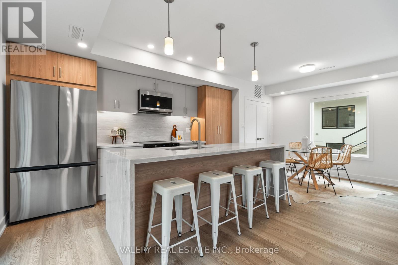 Multiplex at 5 - 15 ACORN AVENUE, Toronto (Islington-City Centre West)