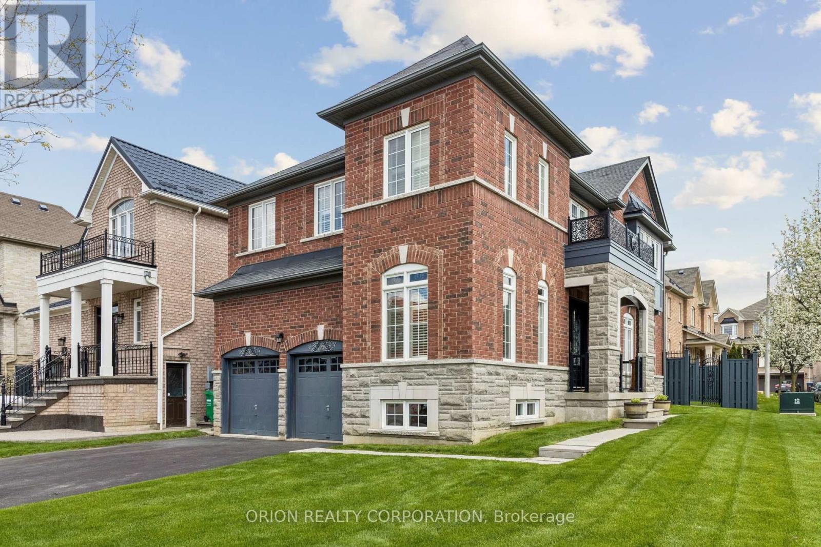 Detached at 8 SEASTAR ROAD, Brampton (Bram West)