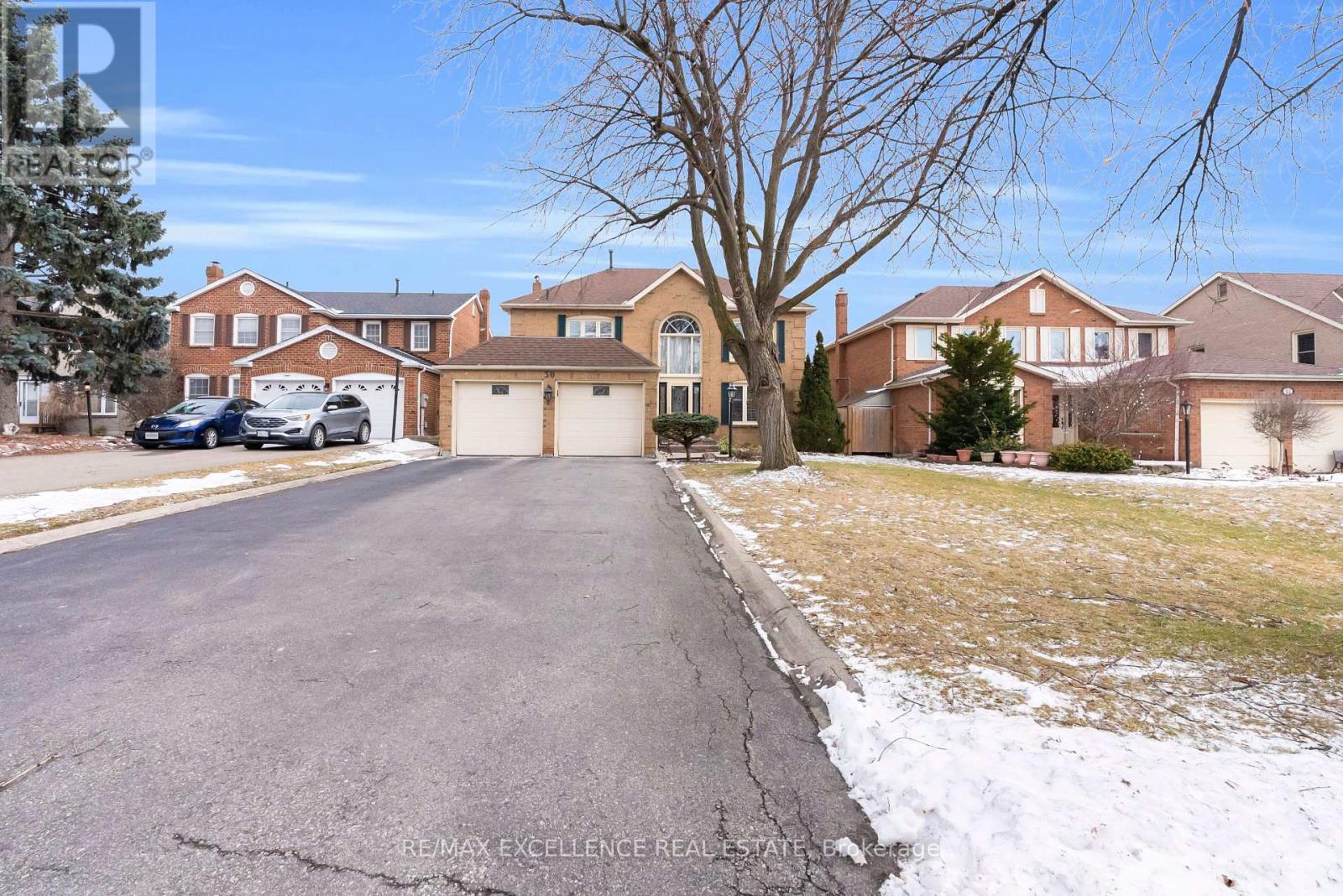 Detached at 30 NORTHUMBERLAND PLACE, Brampton (Westgate)