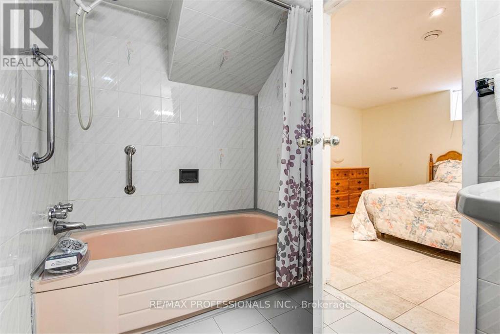 Detached at BSMT - 183 ELMHURST DRIVE, Toronto