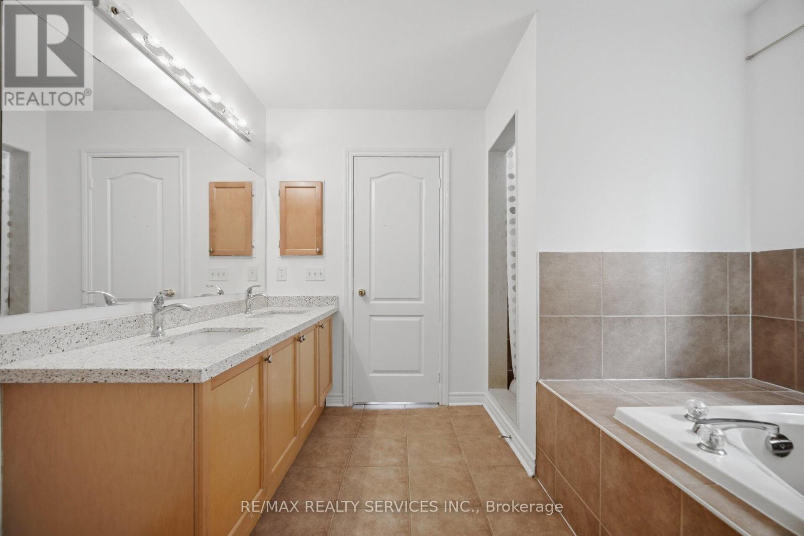Detached at 56 IRON BLOCK DRIVE, Brampton