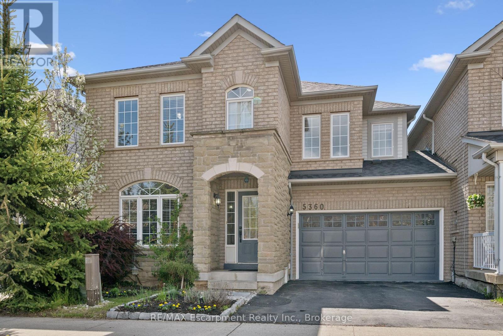 Townhouse at 5360 DRYDEN AVENUE, Burlington (Orchard)