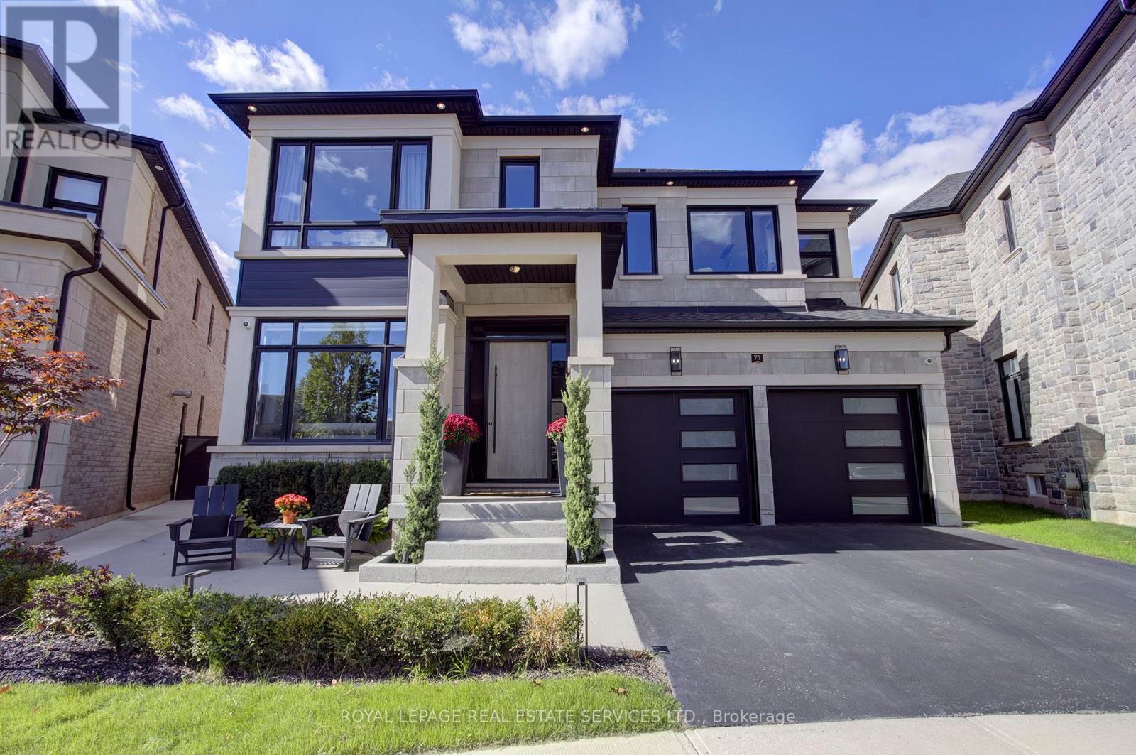 Detached at 75 BALLMER TRAIL, Oakville (GO Glenorchy)