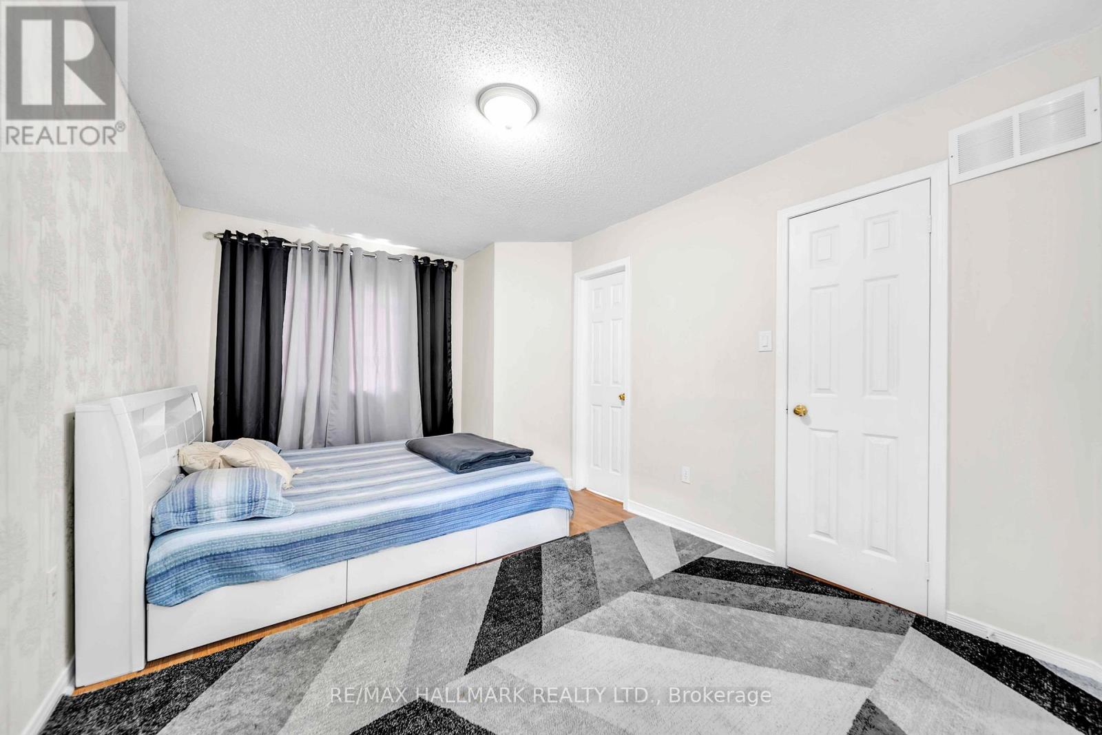 Semi-Detached/Link at 96 OLYMPIA CRESCENT, Brampton
