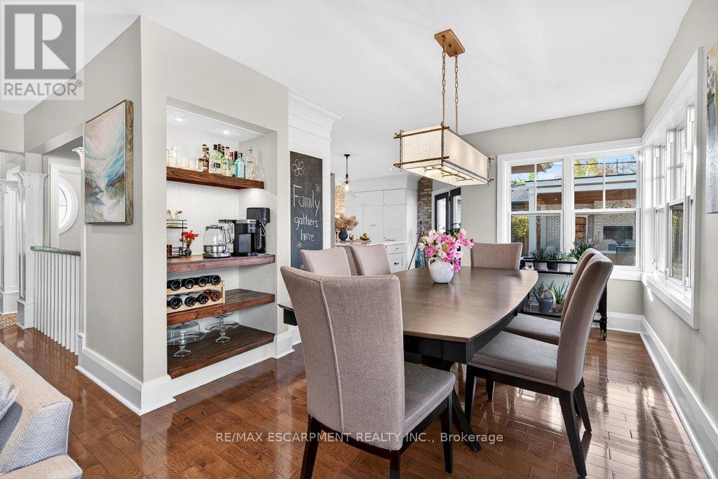 Detached at 2079 GARY CRESCENT, Burlington