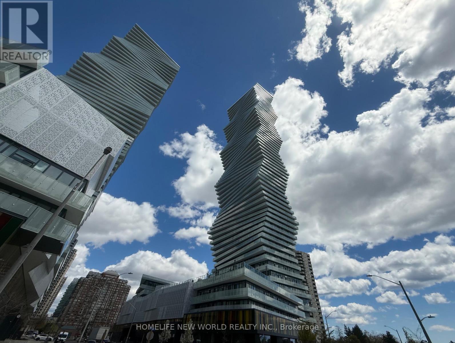 Apartment at 3809 - 3883 QUARTZ ROAD, Mississauga