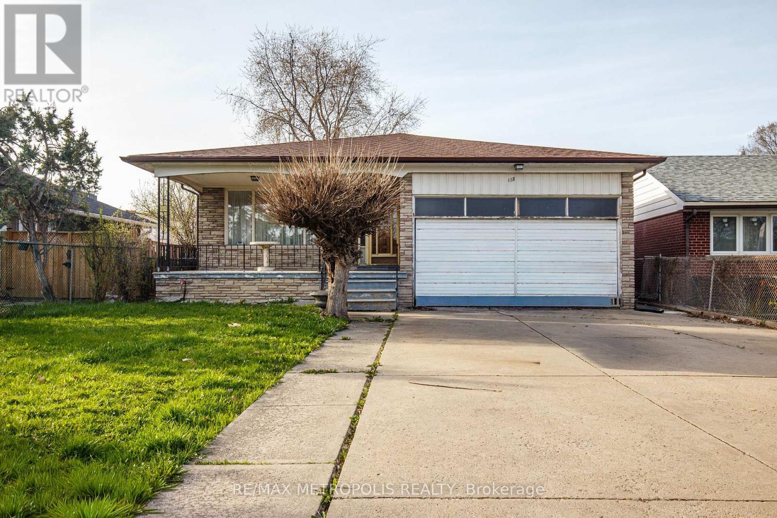 Detached at 110 STEVENSON ROAD, Toronto (Mount Olive-Silverstone-Jamestown)