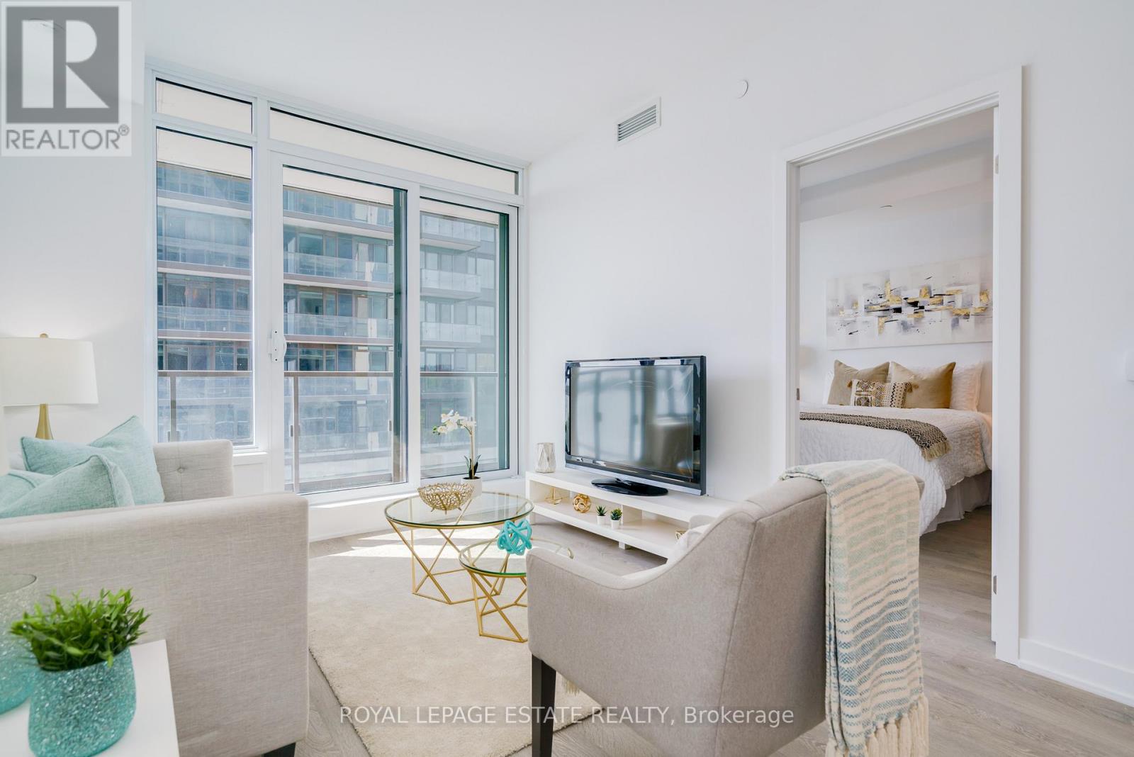Apartment at 1711 - 1926 LAKE SHORE BOULEVARD W, Toronto (South Parkdale)