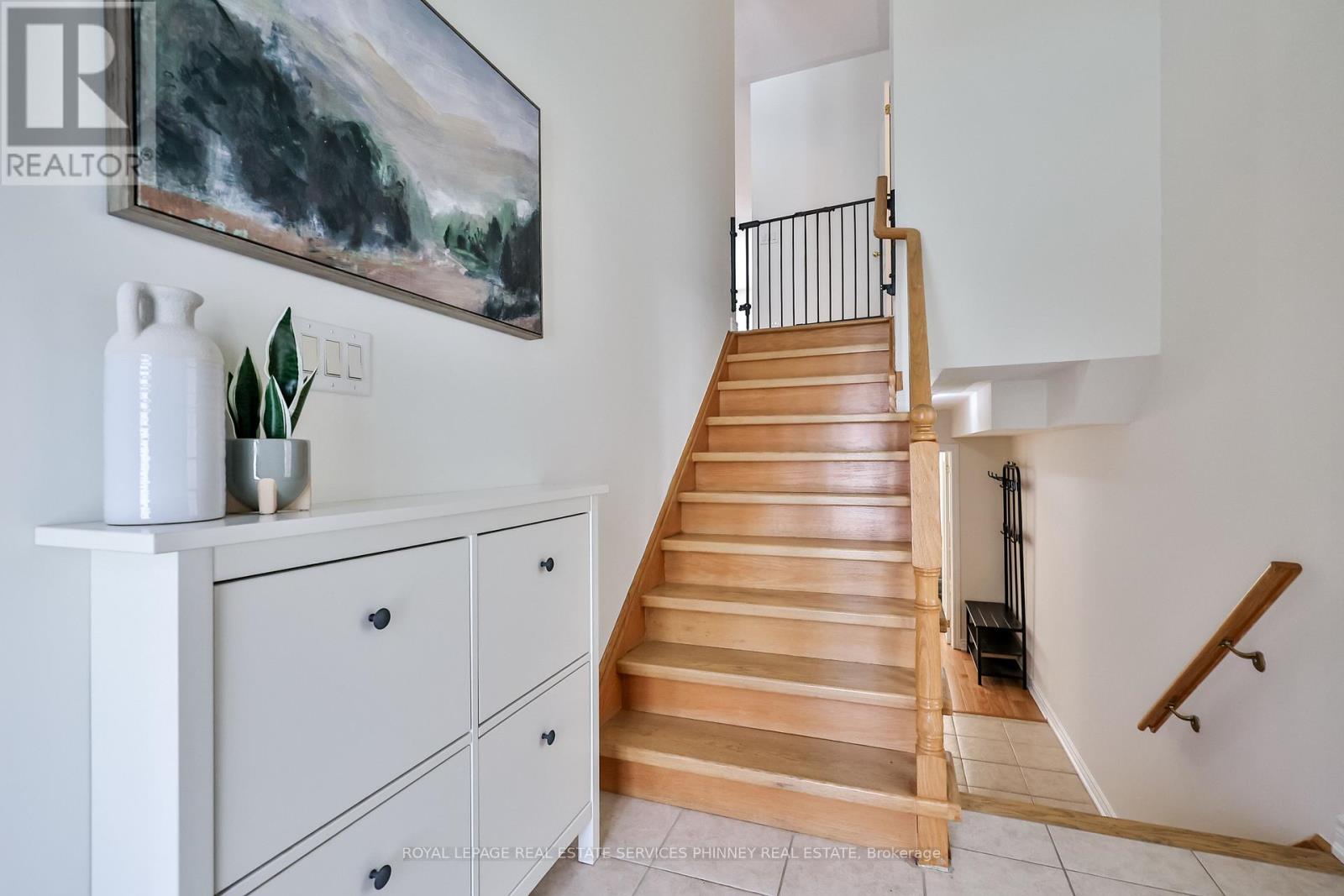 Townhouse at 26 - 230 PAISLEY BOULEVARD, Mississauga
