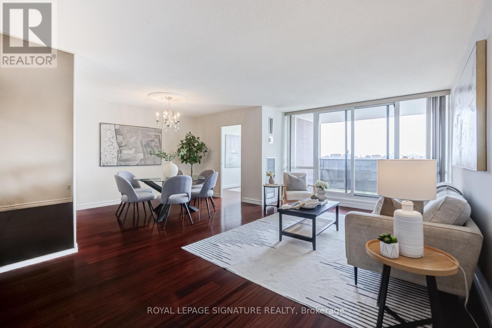 Apartment at 901 - 625 THE WEST MALL, Toronto (Eringate-Centennial-West Deane)