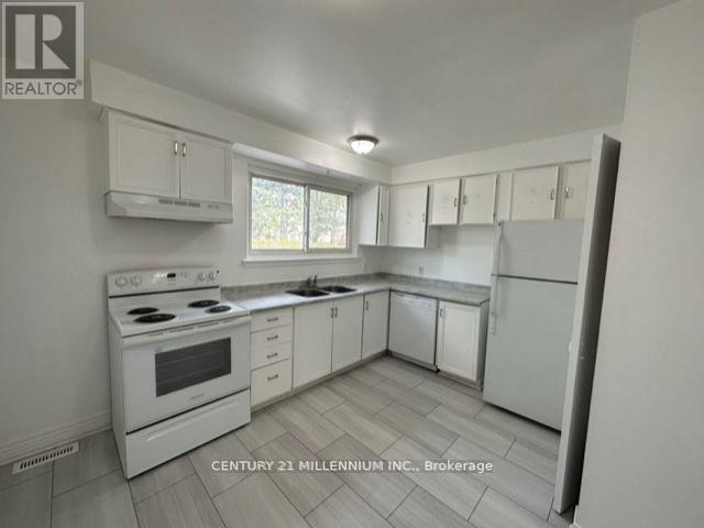 Detached at UPPER - 30 KENILWORTH ROAD, Brampton (Madoc)
