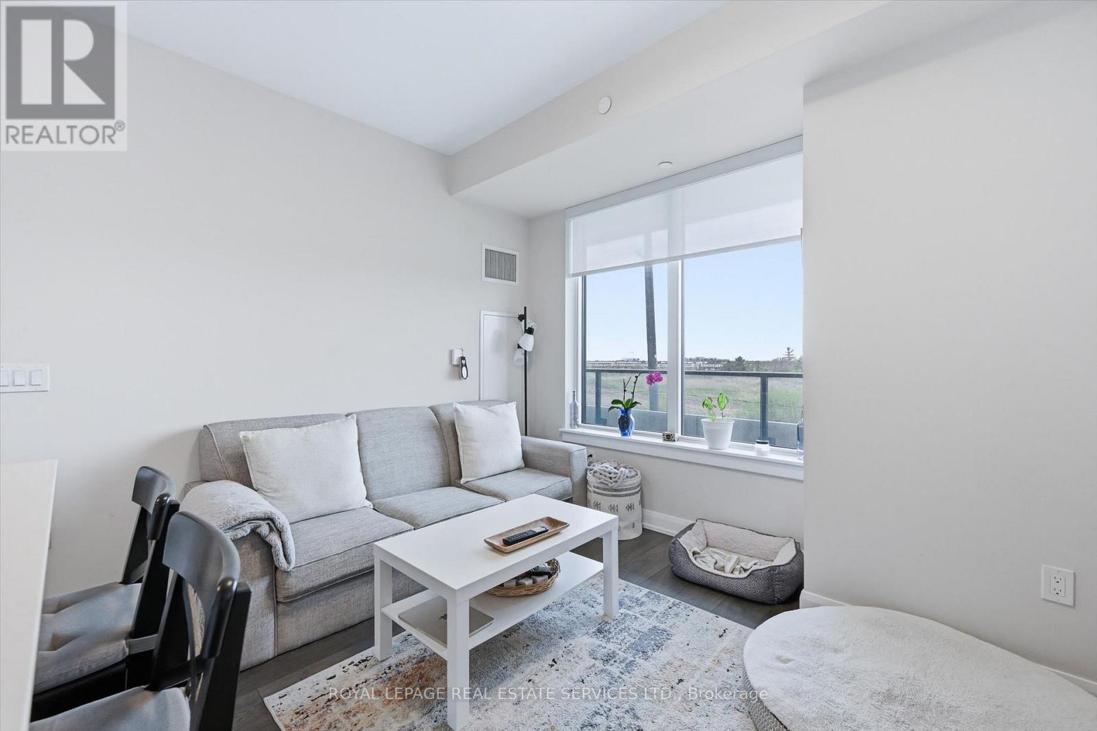 Apartment at 314 - 3220 WILLIAM COLTSON AVENUE, Oakville