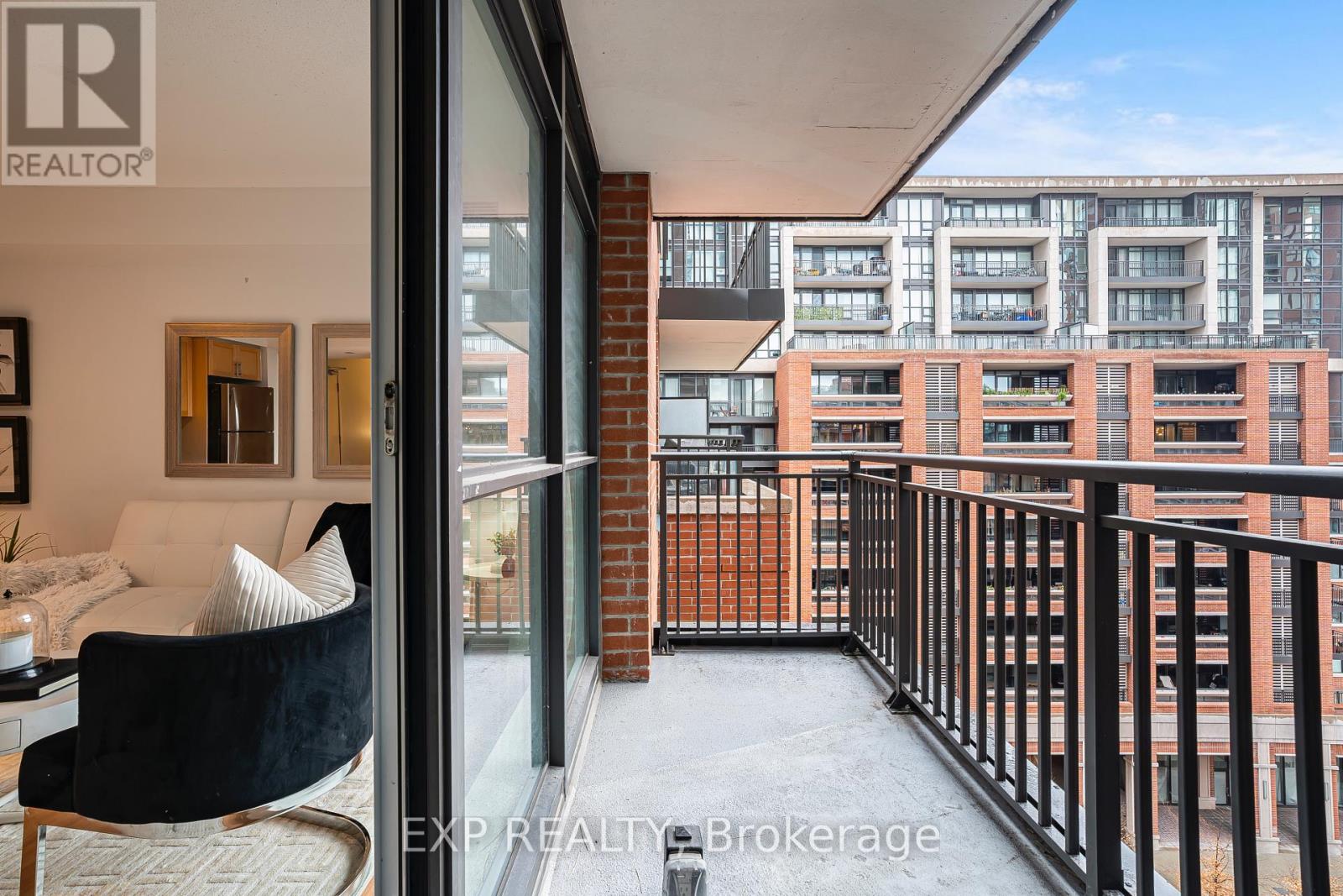 Apartment at 729 - 830 LAWRENCE AVENUE W, Toronto