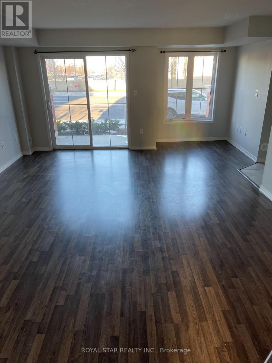 Townhouse at 1 - 2484 POST ROAD, Oakville (RO River Oaks)