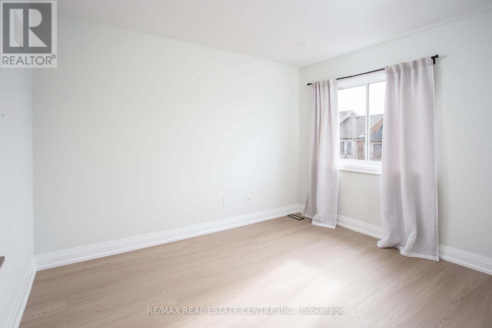 Detached at 5940 BLUE SPRUCE AVENUE, Burlington