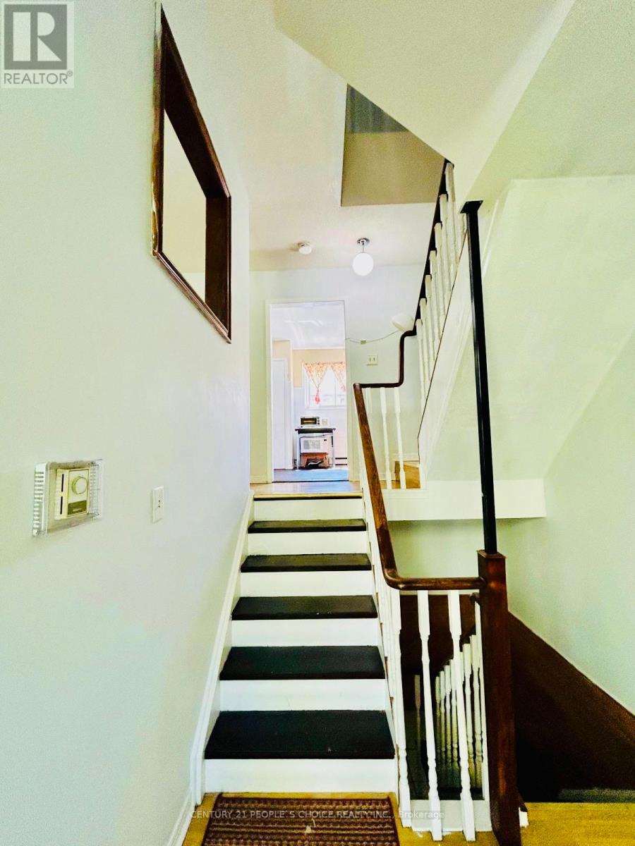 Townhouse at 25 MCCALLUM COURT, Brampton