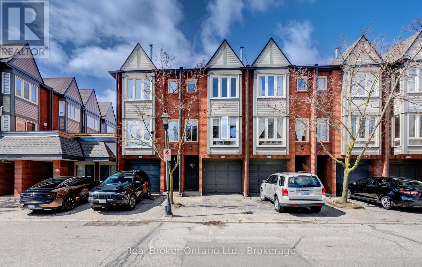 Townhouse at 617 - 895 MAPLE AVENUE, Burlington (Brant)
