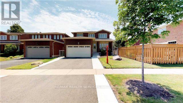 Detached at 26 SUNFOREST DRIVE, Brampton (Heart Lake West)