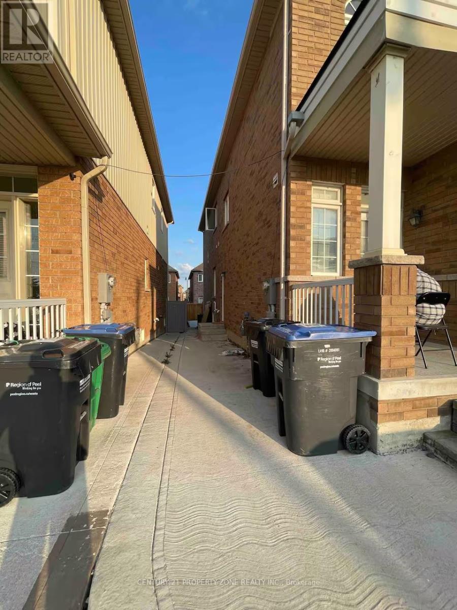 Semi-Detached/Link at BASEMENT - 77 FRENCHPARK CIRCLE, Brampton