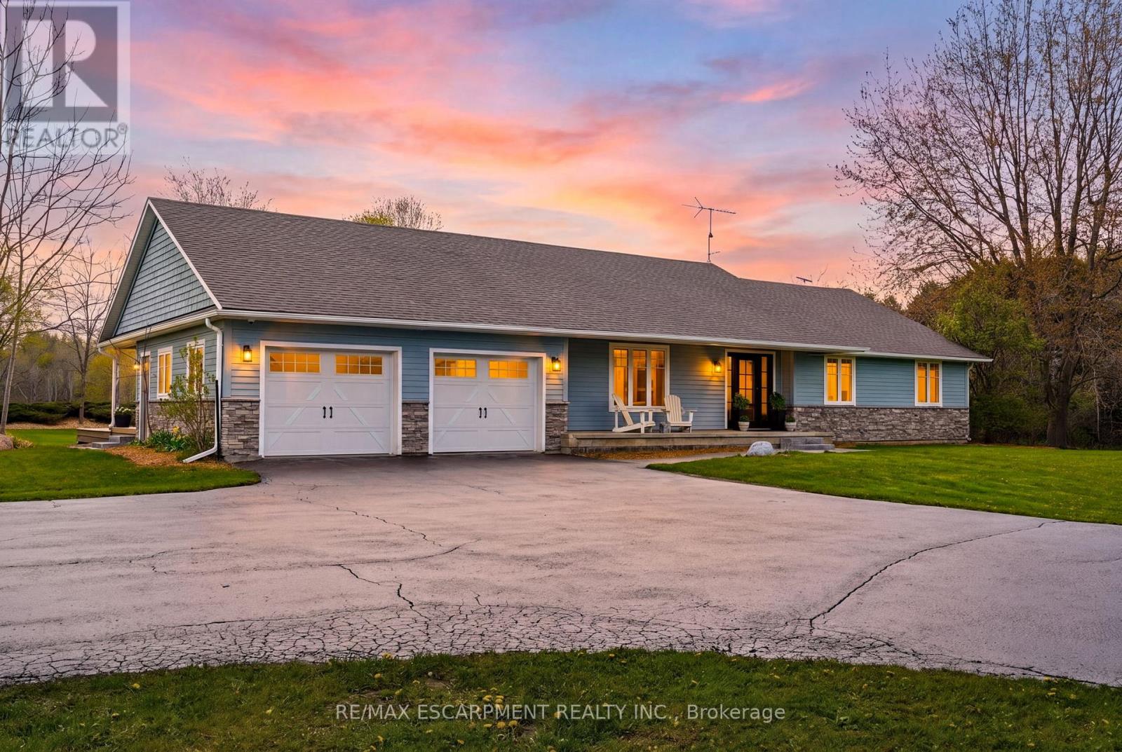 Detached at 7196 MCNIVEN ROAD, Milton