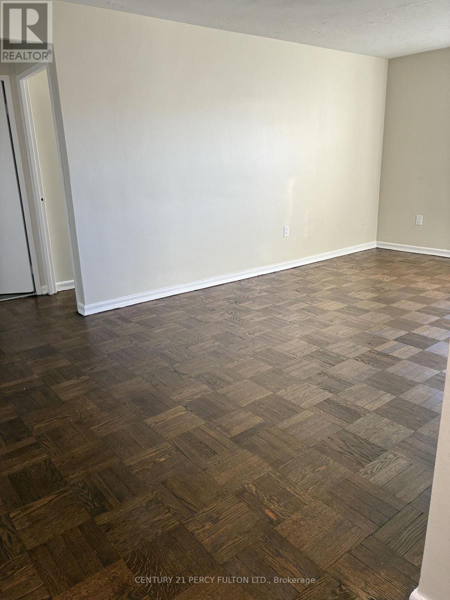 Apartment at 403 - 1305 WILSON AVENUE, Toronto (Downsview-Roding-CFB)