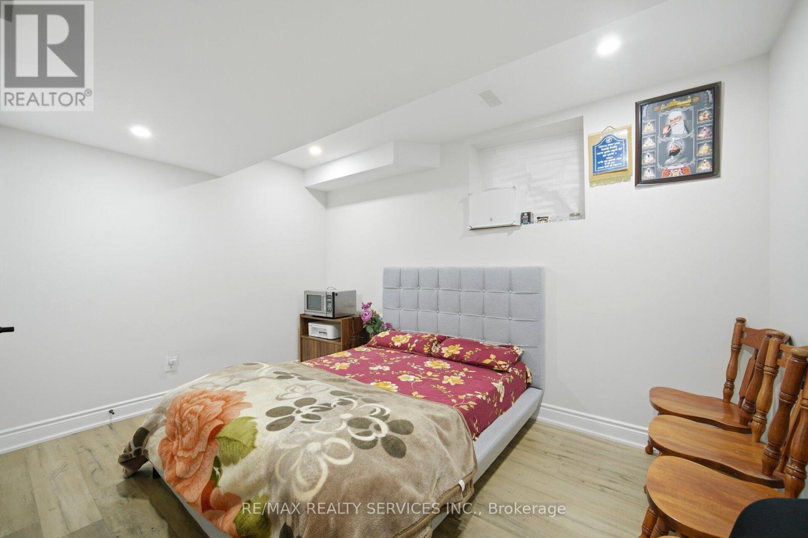 Detached at 152 NEWHOUSE BOULEVARD, Caledon