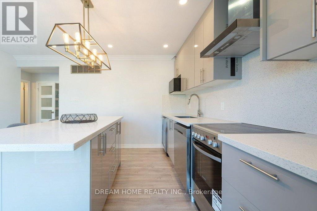 Detached at #BACK - 6 ALCESTER COURT, Toronto